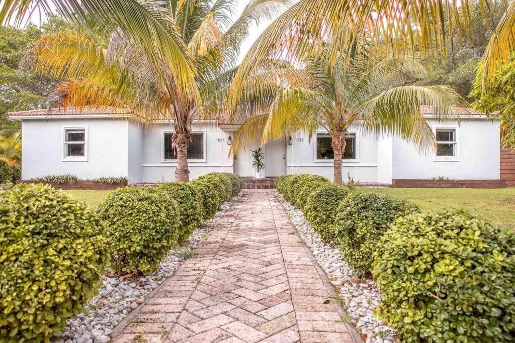 House With Pool, 10 Mins Drive To The Beach! Βίλα Miami Shores Εξωτερικό φωτογραφία