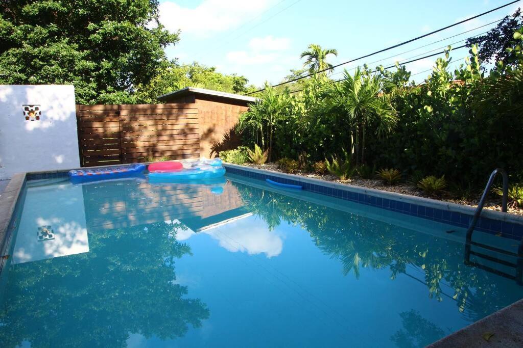 House With Pool, 10 Mins Drive To The Beach! Βίλα Miami Shores Εξωτερικό φωτογραφία