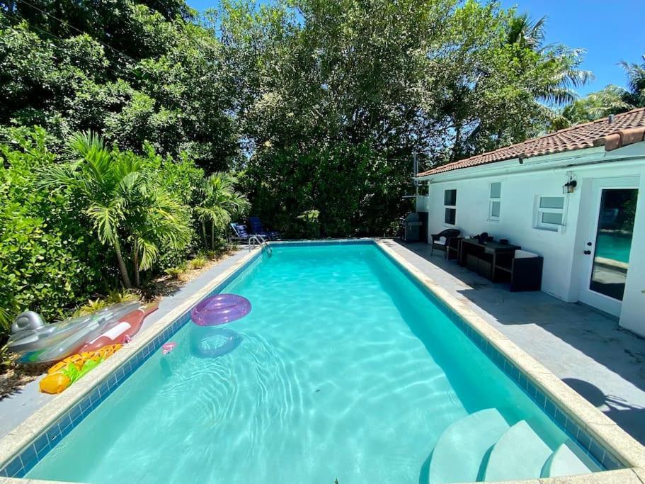 House With Pool, 10 Mins Drive To The Beach! Βίλα Miami Shores Εξωτερικό φωτογραφία